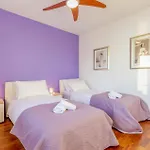 Casa de Férias Three-bedroom In *